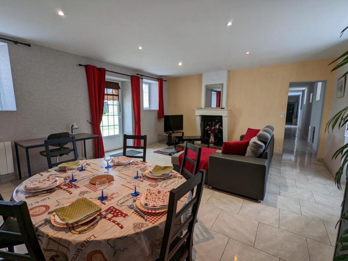 Gîte Cherves-Richemont, 4 pièces, 6 personnes - FR-1-653-167 Esterno foto