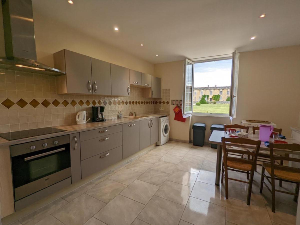 Gîte Cherves-Richemont, 4 pièces, 6 personnes - FR-1-653-167 Esterno foto