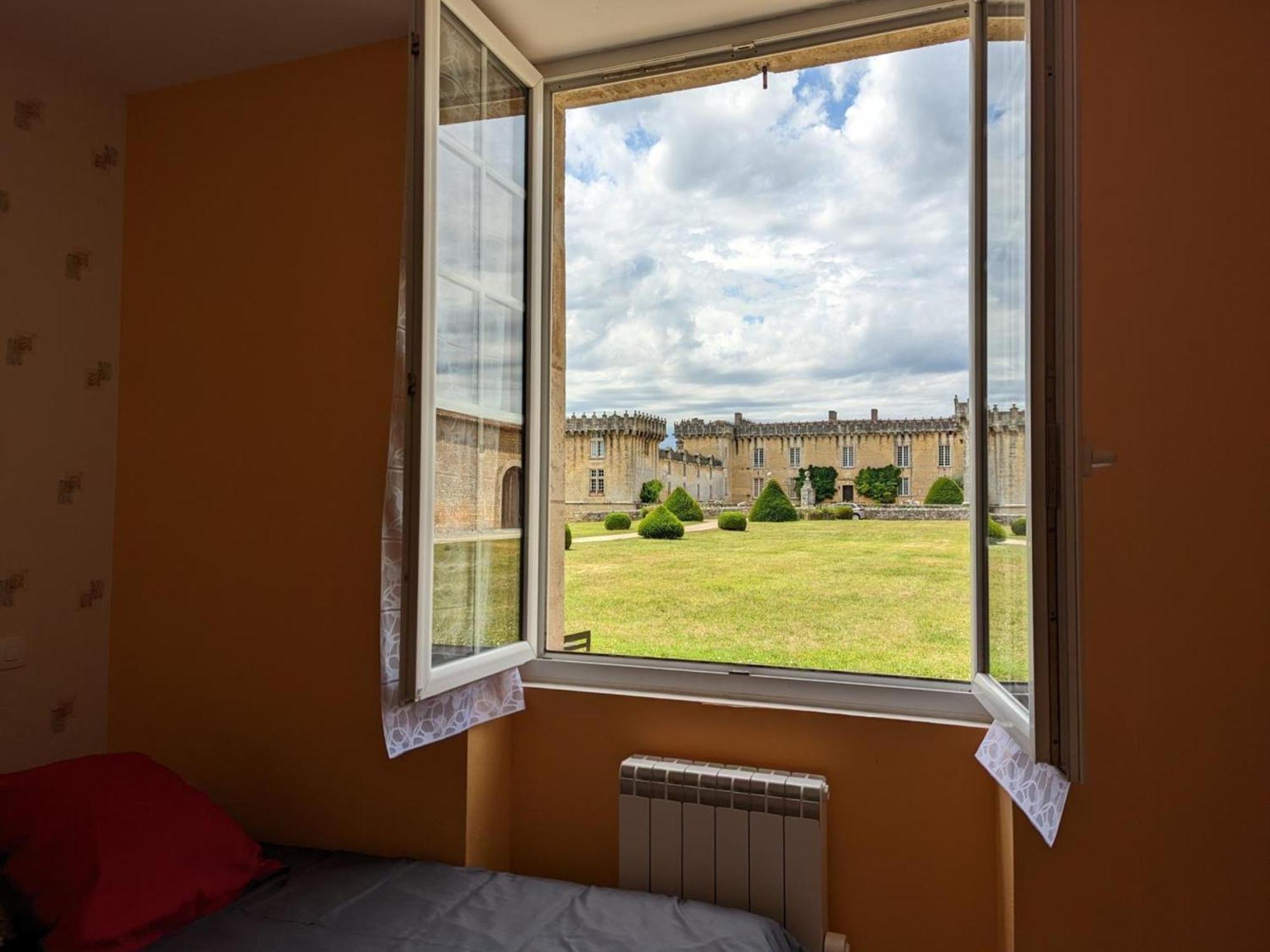 Gîte Cherves-Richemont, 4 pièces, 6 personnes - FR-1-653-167 Esterno foto